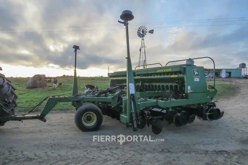 Sembradora John Deere 1560