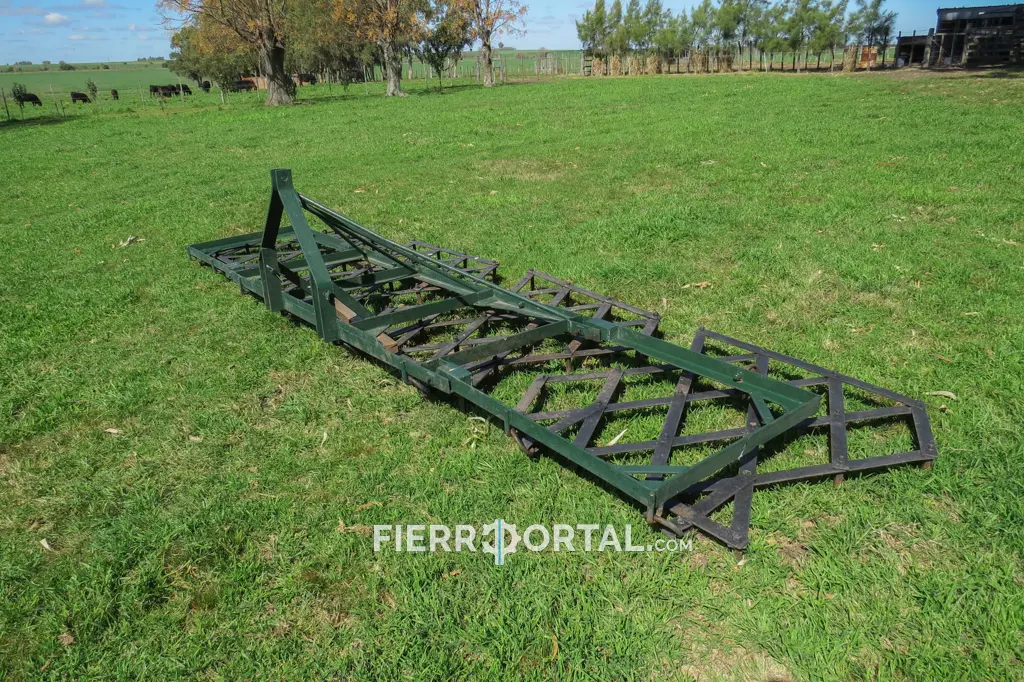 Rastra liviana 5.5 metros