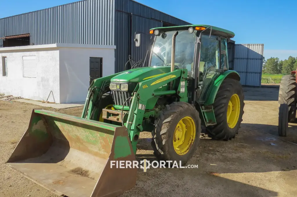 Tractor John Deere 5725 c/Pala