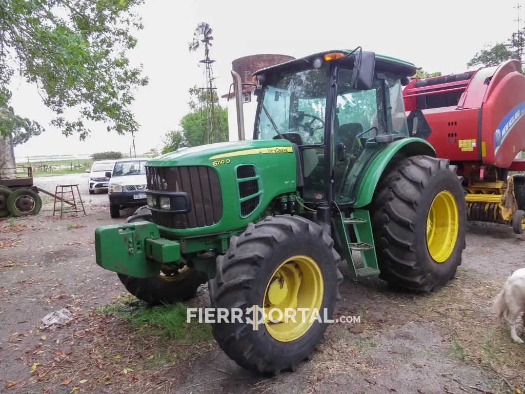 John Deere 6110D