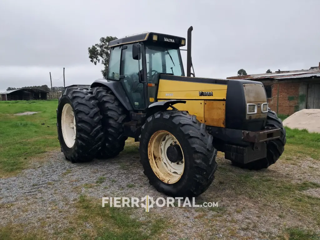 Tractor Valtra 