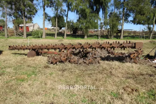 [REF:056-003] Rombo colonizador 