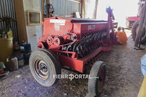 [REF: 062-013] Sembradora Baldan SA-23