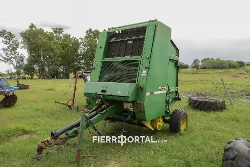 [REF: 041-003] Enfardadora John Deere 550