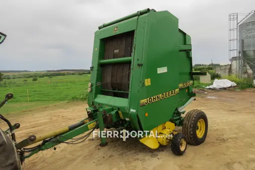 [REF: 041-012] Enfardadora John Deere 590