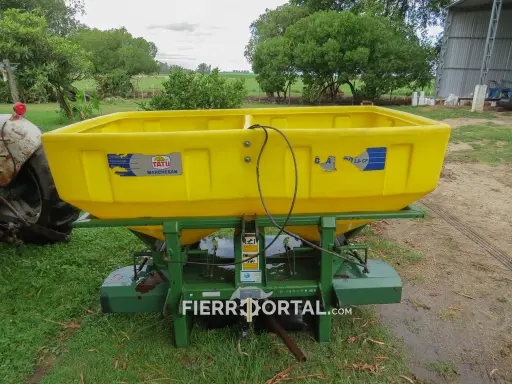[REF: 035-005] Tolva Fertilizadora Tatu DCA 1500