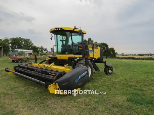 [REF:042-006] Hileradora New Holland H8040