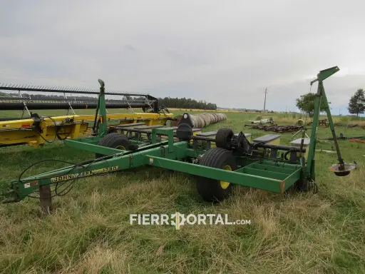 [REF:061-006] Plantadora John Deere 1780