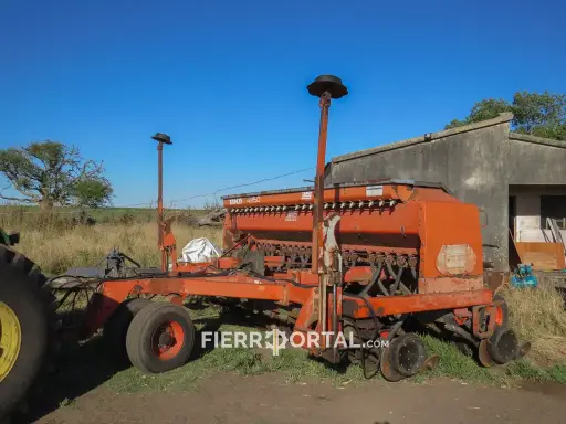 [REF: 062-024] Sembradora  Tanzi 4350  