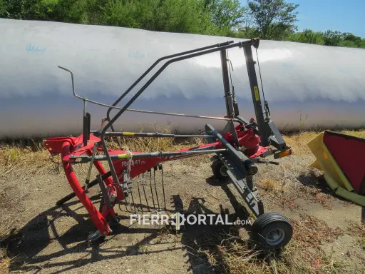 [REF:045-002] Rastrillo Masey Ferguson RK341