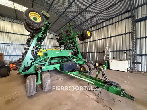 [REF:062-039] Sembradora John Deere 1990 CCS