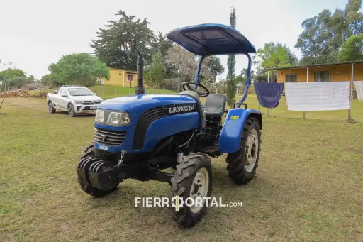 [REF:011-030] Tractor Europard 254